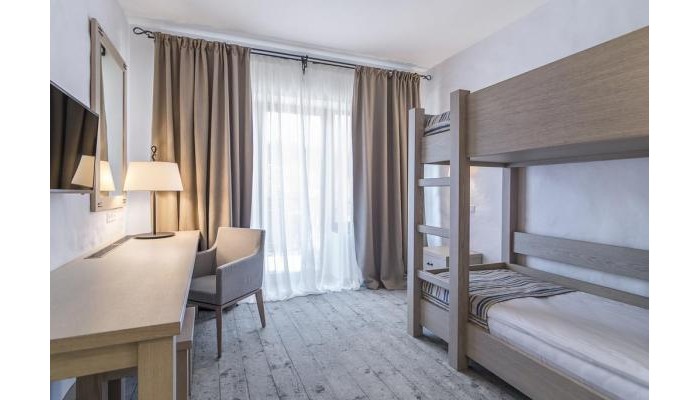 Hotel Amstelski poza 9