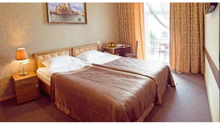 Hotel Continental 2 poza 4