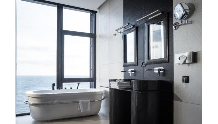 M1 Club Hotel poza 6