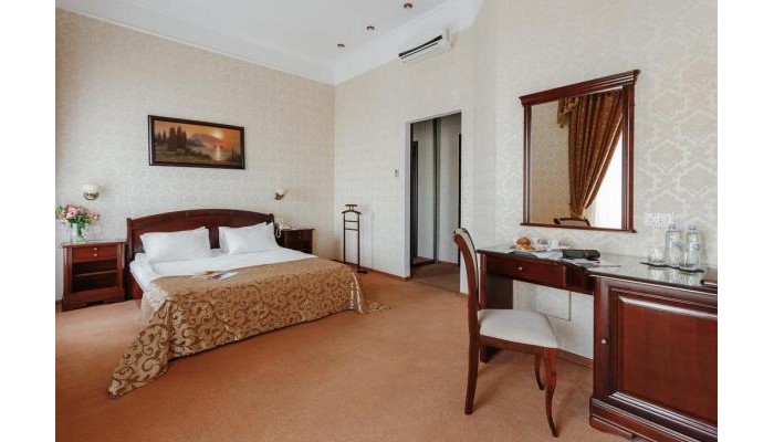 Royal Street Hotel poza 1