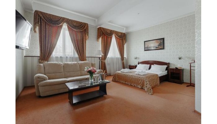 Royal Street Hotel poza 5